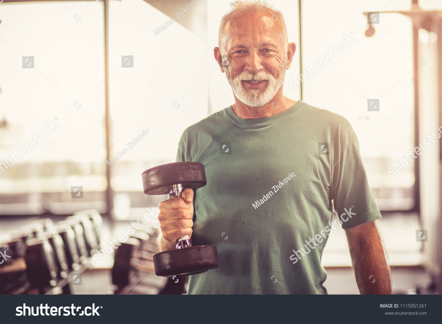 重心を意識するだけで姿勢は変わる？